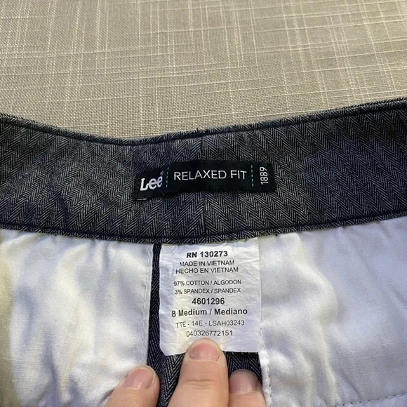 Lee Relaxed Fit Slacks-  women’s size 8 - Picture 7 of 13